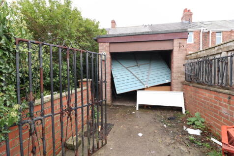 11 Whickham Street, Easington Colliery, Peterlee, County Durham, SR8 3DJ