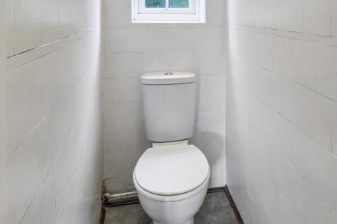 2 Lynton Court, Horn Lane, London W3 6PN