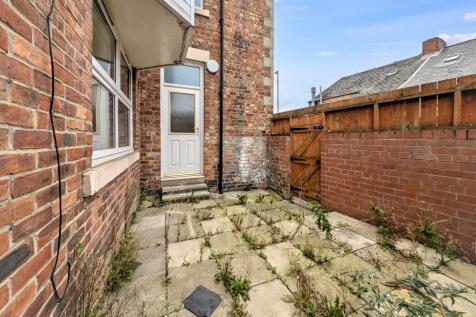 340 Whitehall Road, Gateshead, Tyne and Wear NE8 4PX