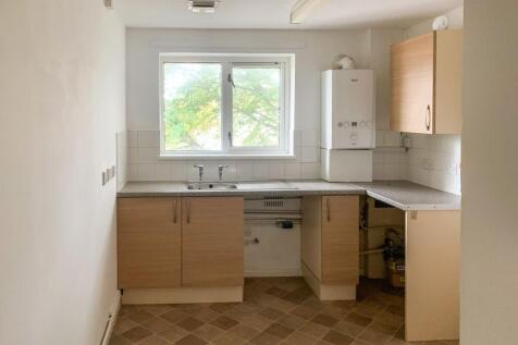 Flat 8, Swan House, Hillmead, Shepton Mallet BA4 5EZ