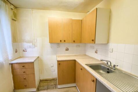 101 Waiblingen Way, Devizes, Wiltshire SN10 2BW