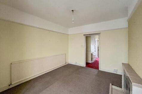 43 Norbury Court Road, Norbury, London SW16 4HU