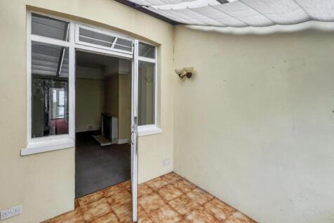 43 Norbury Court Road, Norbury, London SW16 4HU