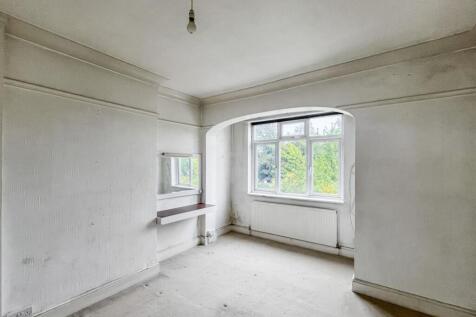 43 Norbury Court Road, Norbury, London SW16 4HU