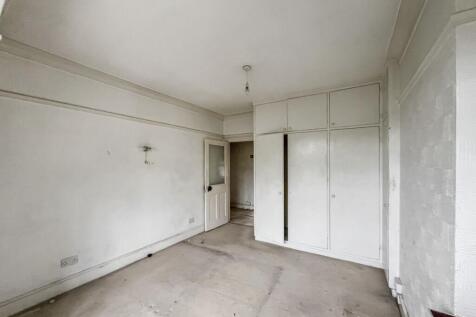 43 Norbury Court Road, Norbury, London SW16 4HU