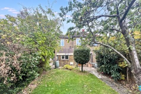 43 Norbury Court Road, Norbury, London SW16 4HU