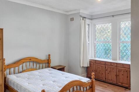 19 Ramsey Road, Acton, London W3 8AZ