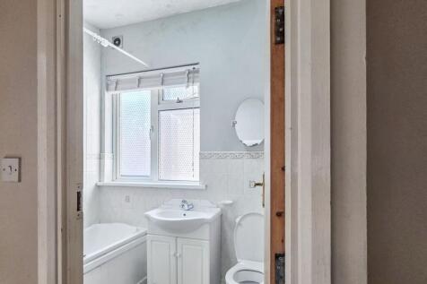 19 Ramsey Road, Acton, London W3 8AZ