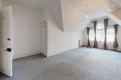 13 Princes Avenue, Muswell Hill, London N10 3LS