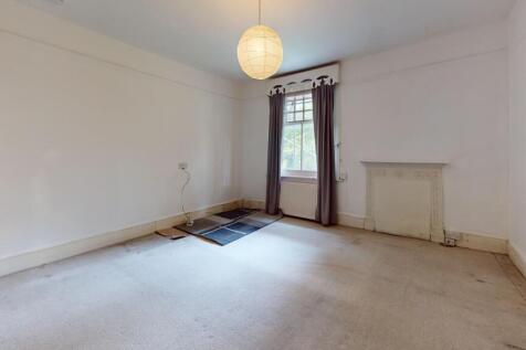 13 Princes Avenue, Muswell Hill, London N10 3LS
