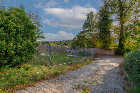 Land Adjoining 6 Famet Walk, Purley, CR8 2DY