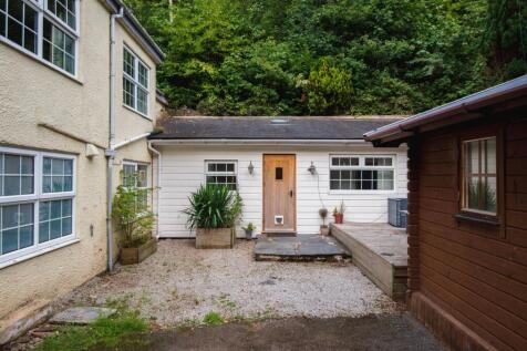 Panteinion Hall, Ffordd Panteinion, Friog, Fairbourne, Gwynedd, LL38 2TJ