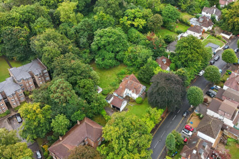 19 Higher Drive, Purley, CR8 2HQ