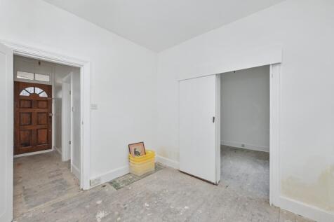 52 Lea Road, Enfield, EN2 0LE