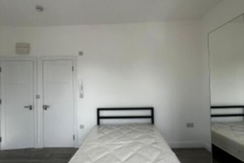 24 South Hill Avenue, Harrow, HA2 0NQ