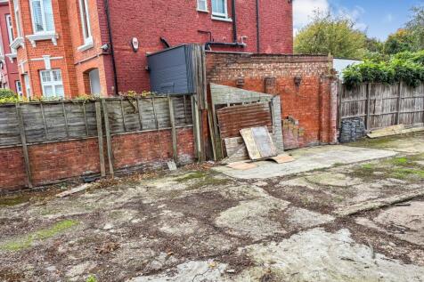 20 Hovden Road, Cricklewood, London NW2 3XD