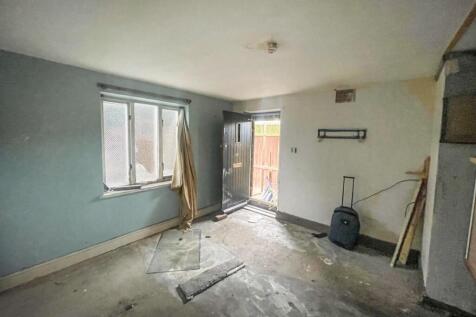 11 Chase Court, Thetford, Norfolk, IP24 3BT