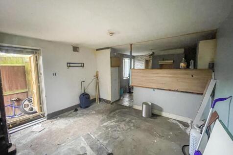 11 Chase Court, Thetford, Norfolk, IP24 3BT