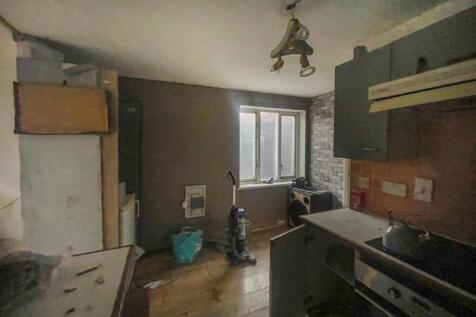 11 Chase Court, Thetford, Norfolk, IP24 3BT