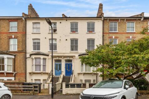 50B Colvestone Crescent, Hackney, London E8 2LH