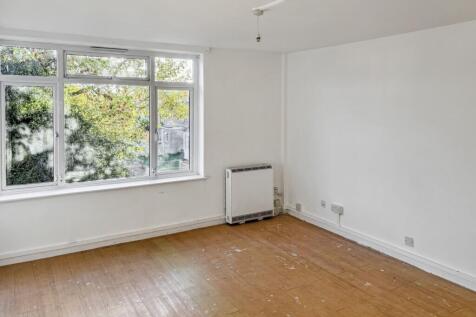 56 Pamplins, Basildon, Essex, SS15 5BJ