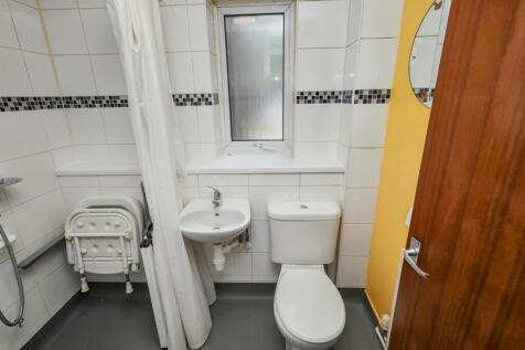 6 Bridge Court, Hillside Road, Harpenden, Hertfordshire, AL5 4DH