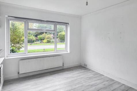 176 Pinewood Green, Iver, Buckinghamshire, SL0 0QJ