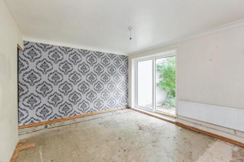 26 Ramsgill Court, Heelands, Milton Keynes, Buckinghamshire, MK13 7LS