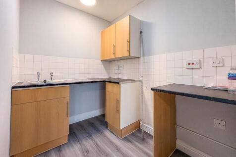 Flat 2, St. Andrews Mews, St. Andrews Road, Montpelier, Bristol, BS6 5EH