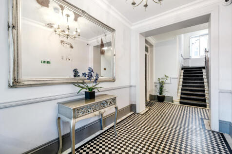 Flat 19, Cunningham Court, Maida Vale, London, W9 1AE