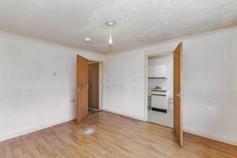 9 Penrith Drive, Wellingborough, Northamptonshire NN8 3XL