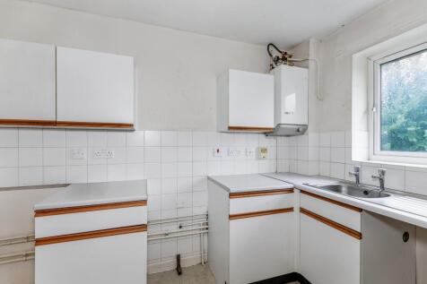 9 Penrith Drive, Wellingborough, Northamptonshire NN8 3XL