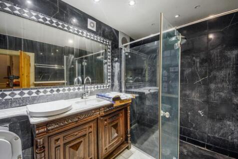 258 London Road, St Albans, Hertfordshire, AL1 1TJ