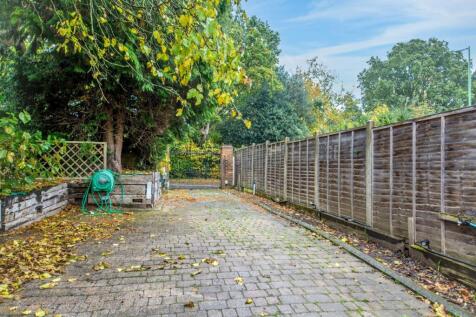 258 London Road, St Albans, Hertfordshire, AL1 1TJ