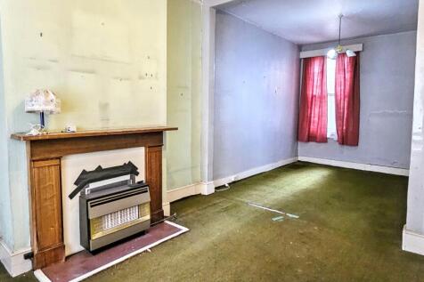 10 Brouncker Road, Acton, London W3 8AQ