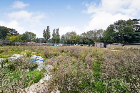 Fernlea Farm, Golf Road, Kenley, CR8 5ES