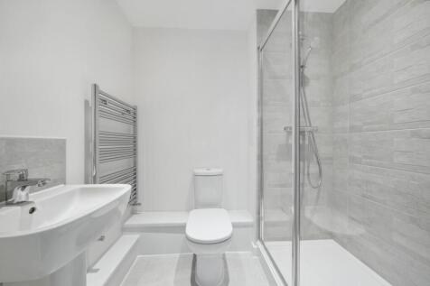 Flat 4, Denman House, 1 New Road, Feltham TW14 9AJ