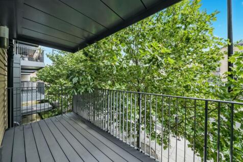 Flat 4, Denman House, 1 New Road, Feltham TW14 9AJ