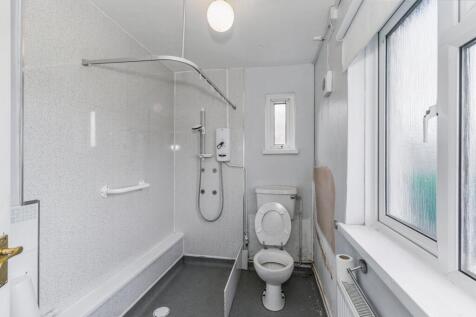 38 Highfield, Woodford, Kettering, NN14 4HD