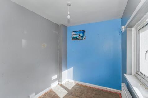 38 Highfield, Woodford, Kettering, NN14 4HD