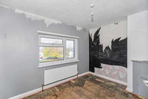 38 Highfield, Woodford, Kettering, NN14 4HD