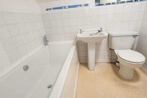 Flats 1 - 4, Newton Rise, 120 Brook Lane, Chester, Cheshire, CH2 2EU