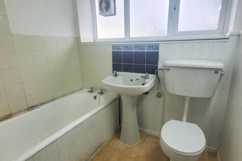 Flats 1 - 4, Newton Rise, 120 Brook Lane, Chester, Cheshire, CH2 2EU