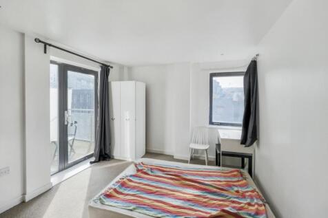 Apartment 46 Cymbeline House, 26 
Shakespeare Street, Nottingham, NG1 4FQ