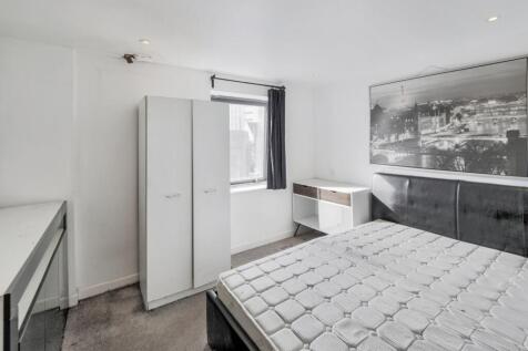 Apartment 46 Cymbeline House, 26 
Shakespeare Street, Nottingham, NG1 4FQ