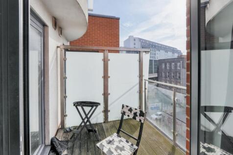 Apartment 46 Cymbeline House, 26 
Shakespeare Street, Nottingham, NG1 4FQ