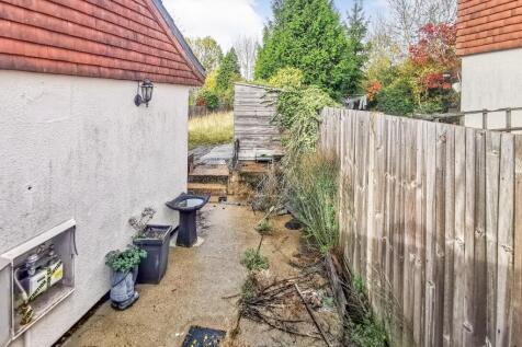 3 Scottswood Road, Bushey, Hertfordshire, WD23 2DN