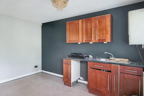 3 Scottswood Road, Bushey, Hertfordshire, WD23 2DN