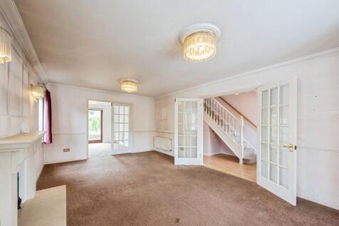 15 Langford Close Stowmarket, IP14 1TX