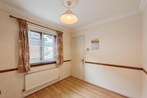 15 Langford Close Stowmarket, IP14 1TX